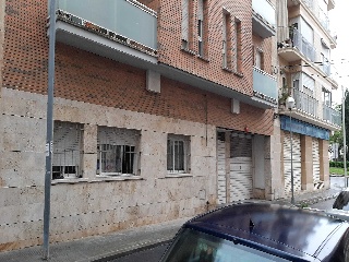 Garajes en C/ Baix Camp - El Vendrell - Tarragona 2