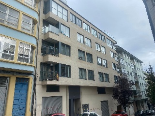 Local en venta en Lugo de 180  m²