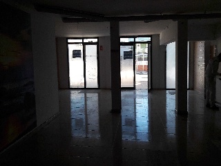 Locales en  C/ Andorra, Calafell (Tarragona) 2