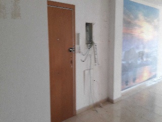 Locales en  C/ Andorra, Calafell (Tarragona) 6