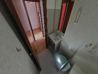 CL BURI,11 Esc:1 Pl:10 Pt:05 Cornellà de Llobregat (Barcelona) 16