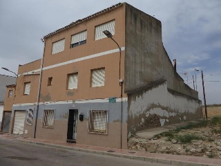 Calle Castalla 22