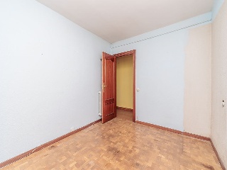 Calle Templarios 7  Escalera 1 Planta 2 Puerta Dr 5