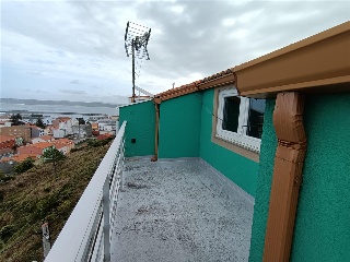 Piso en venta en Muxía de 92  m²