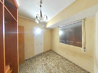 Caixa D'Estalvis Valencia 12