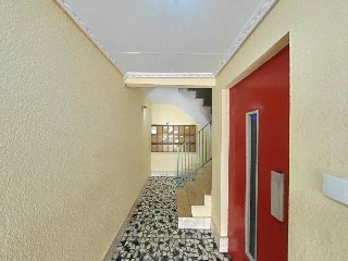 Caixa D'Estalvis Valencia 27