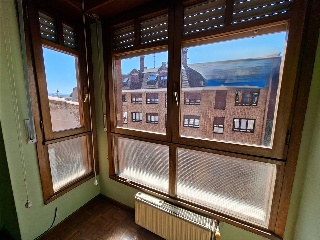 Piso en venta en Oviedo de 105  m²