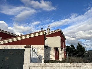 Unifamiliar en venta en Sanchidrián de 601  m²