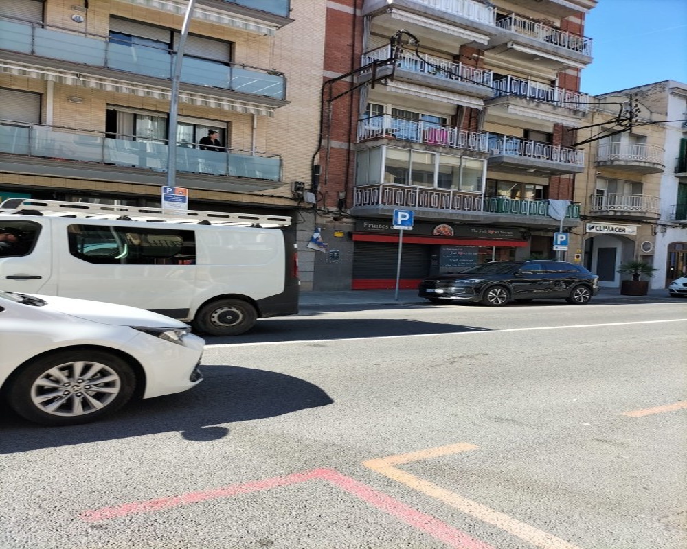 CL MAJOR,396 Esc:1 Pl:null Pt:01 Vallirana (Barcelona)