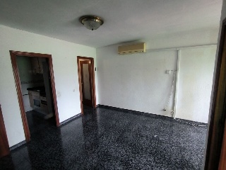 Inmueble situado en Santa Coloma de Gramanet 2