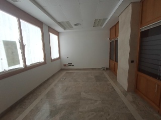 Local en Plaza Constitución 6