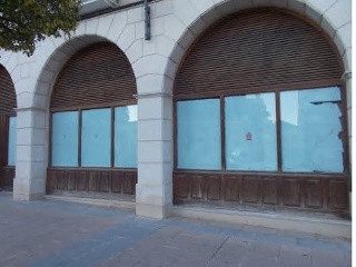 Local en Plaza Constitución 19
