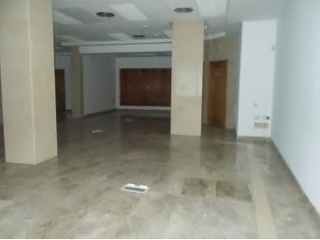 Local en Plaza Constitución 20