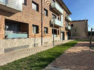 Piso con garaje en Av Alt Empordà - Báscara - Girona 24