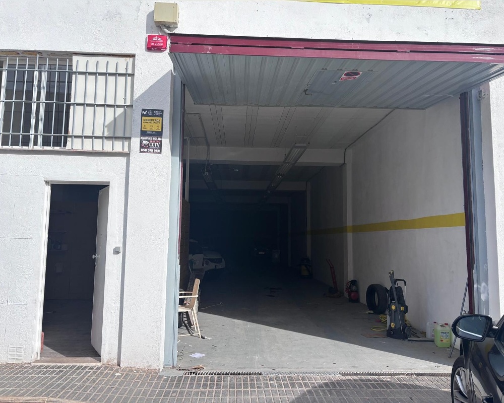 Nave Industrial en Finestrat