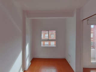 Piso en C/ Padre Viñas 2