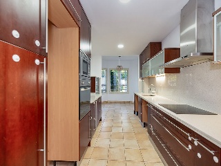 Vivienda en C/ Montemenor, Urb Balcones de Sierra Blanca 11
