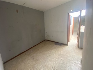 Piso en C/ Lepe - Sevilla - 12