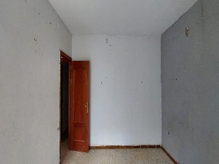 Piso en C/ Lepe - Sevilla - 18