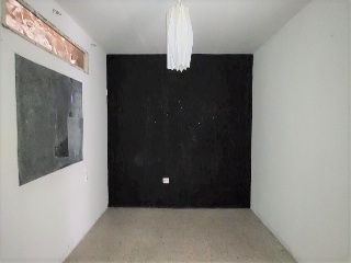 Piso en C/ Lepe - Sevilla - 19