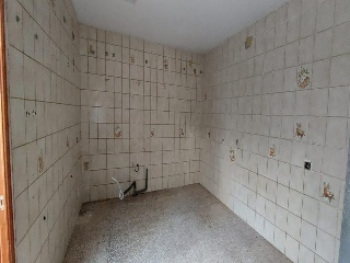 Piso en C/ Lepe - Sevilla - 23