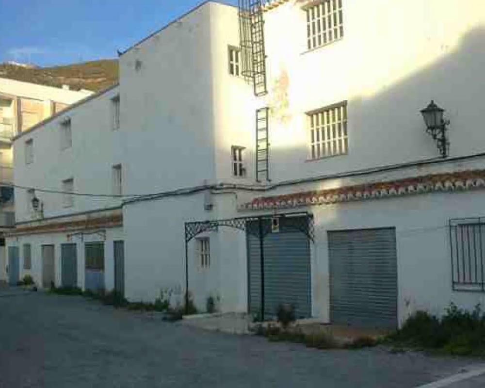 Piso C/ Cuter María Luisa, Motril (Granada)