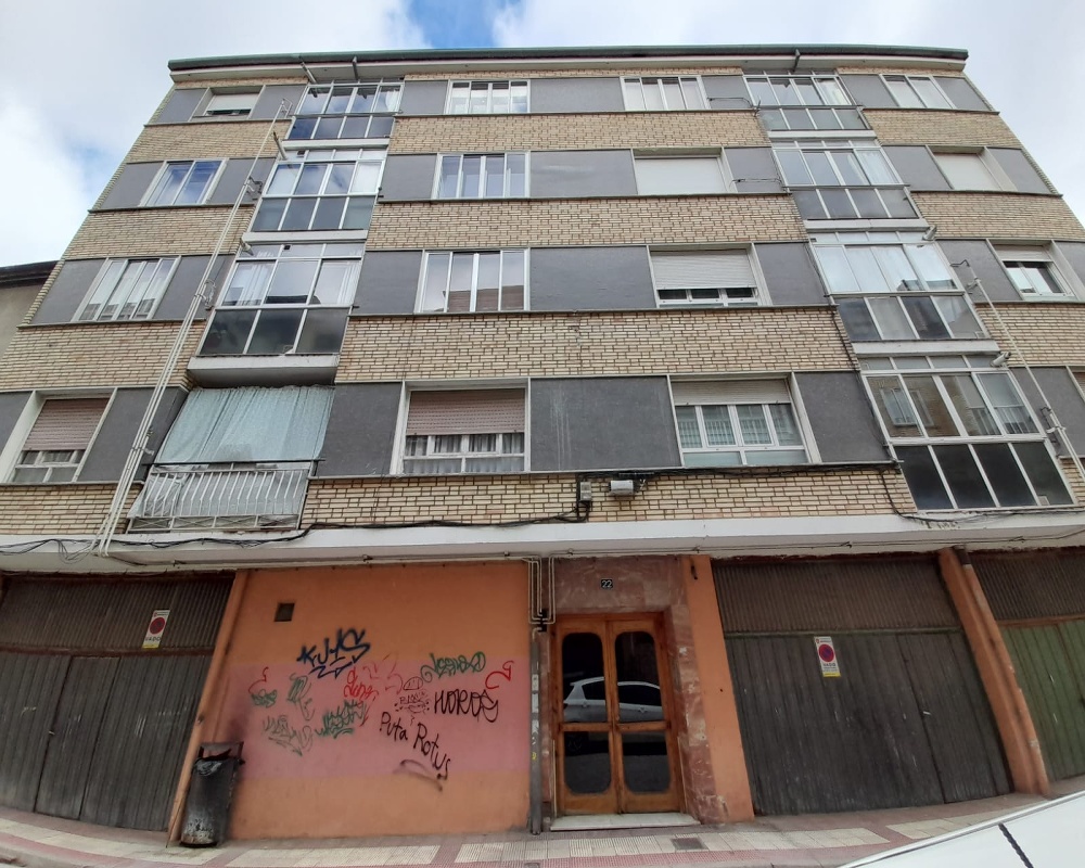 Piso y trastero en C/ Pedro Ruiz, Briviesca (Burgos)