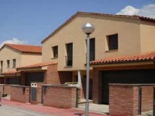 Chalet adosao en Urb Sant Julià - Cubelles - Lleida 2