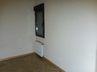 Piso en C/ Aniceto Marinas 7