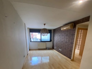 Piso en C/ Anselm Clave 3