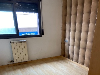 Piso en C/ Anselm Clave 8