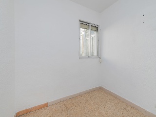 Vivienda en C/ Oca - Urb Virgen de Fátima - 8