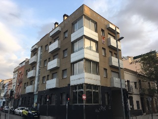 Pisos banco Badalona