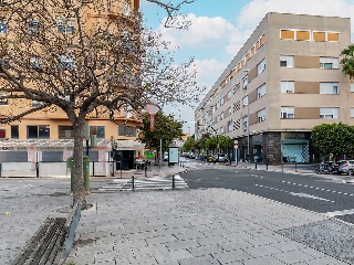 Local en Av. San Severiano 19