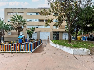 Local en Av. San Severiano 24