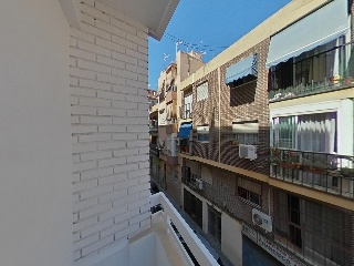 Piso en C/ Dr Buades - Alicante - 24
