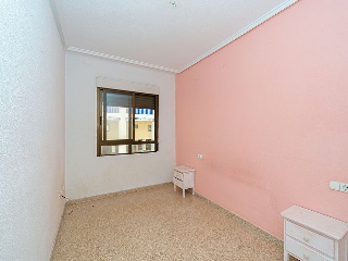 Piso en C/ Puerta de Riad I 9
