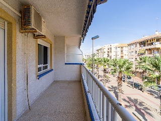 Piso en C/ Puerta de Riad I 20