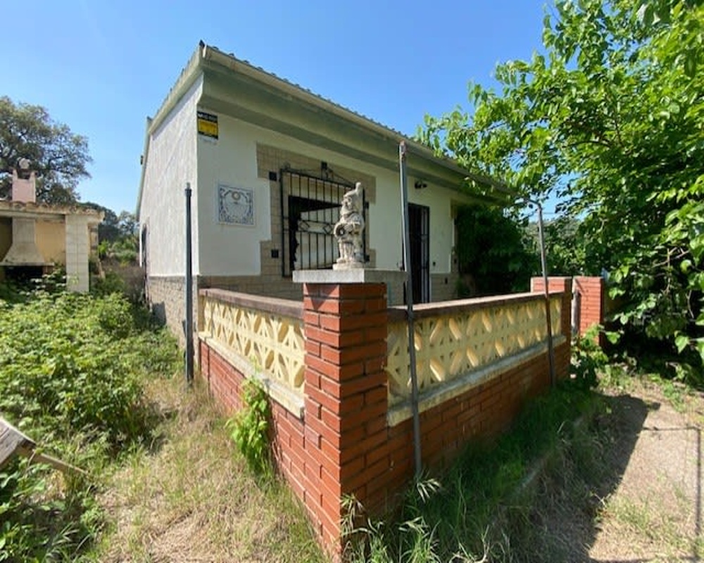 Chalet en C/ Pou, Riudarenes (Girona)