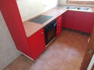 Chalet independiente en Av Santiago - Piera - Barcelona 2