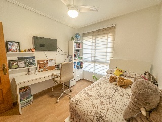 Piso con garaje y trastero en Beniel 18