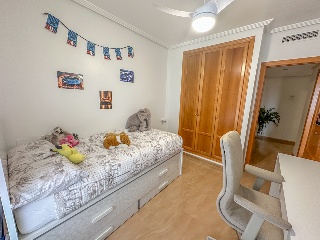 Piso con garaje y trastero en Beniel 19