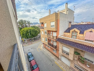 Piso con garaje y trastero en Beniel 20