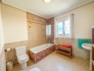 Chalet adosado en La Aparecida 27
