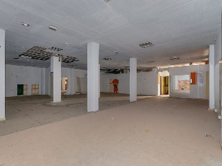08615-0001 28