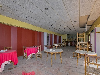 Local en Cr Torrelles 53