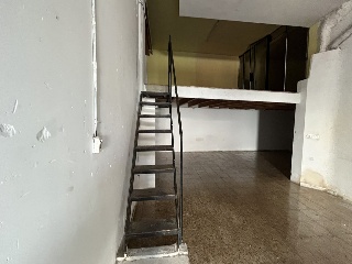 Local en C/ Bernat Metge 6
