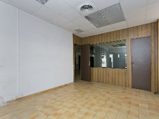Local en C/ Transversal, Terrassa (Barcelona) 17