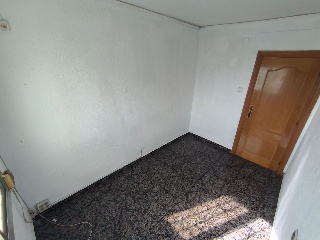 Piso en Av Marques de Montroig 11