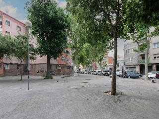 Piso en Av Marques de Montroig 14